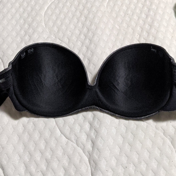 LaSenza Body Kiss Strapless Push-Up Bra - Picture 5 of 5